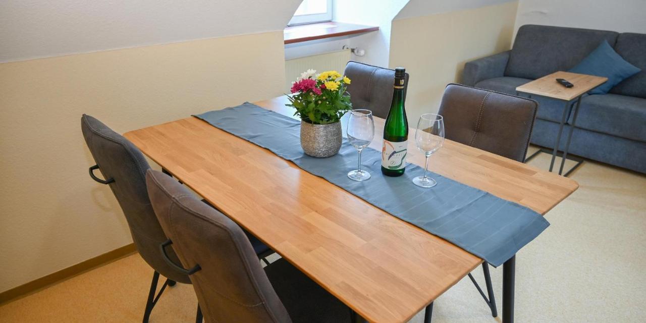 Ockfen Ferienappartements Intour מראה חיצוני תמונה