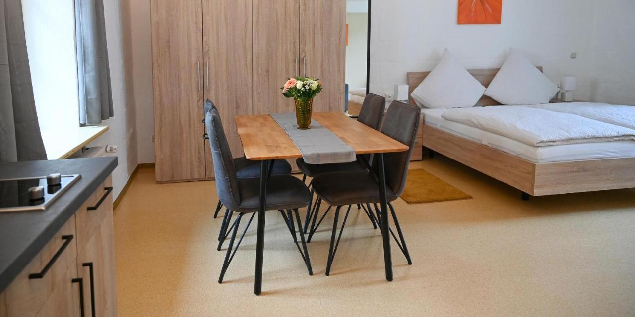 Ockfen Ferienappartements Intour מראה חיצוני תמונה