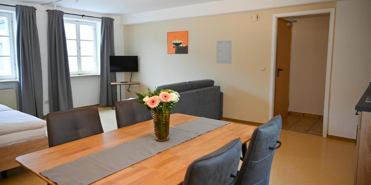 Ockfen Ferienappartements Intour מראה חיצוני תמונה